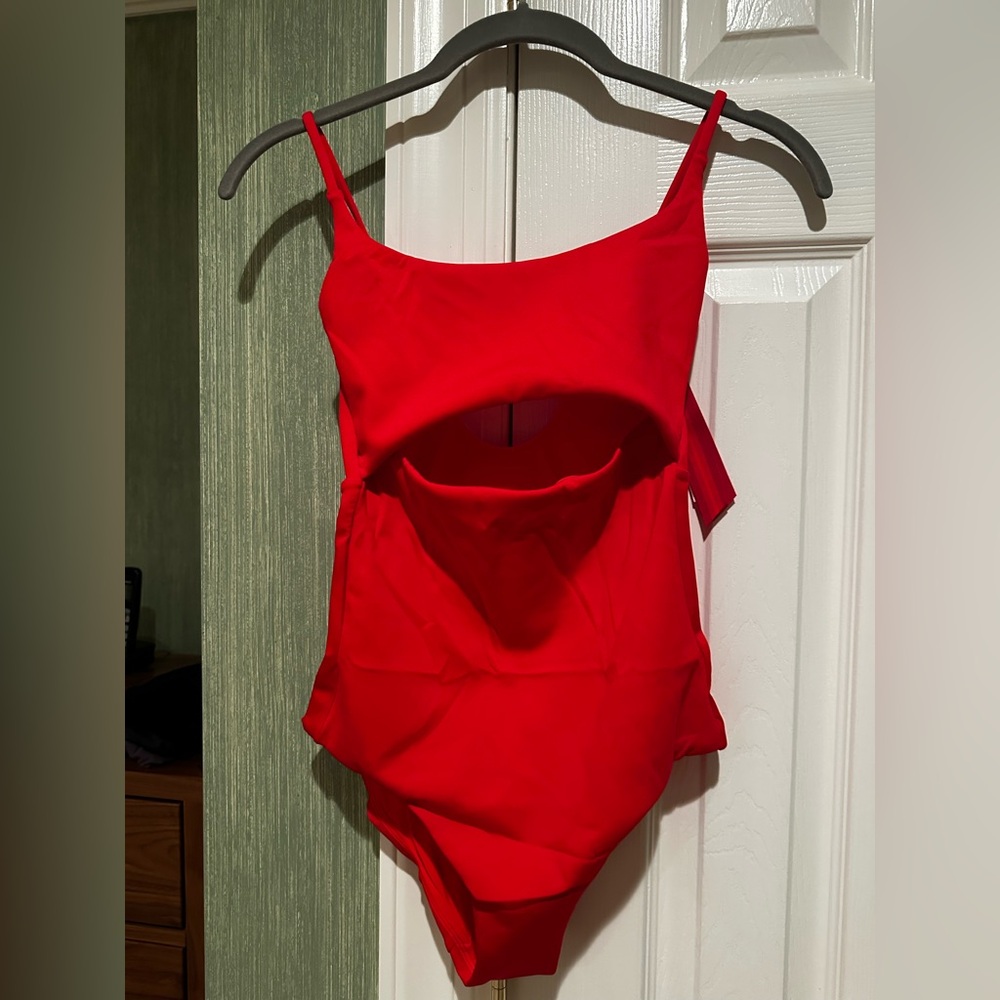 Left on Friday Peak Suit, NWT